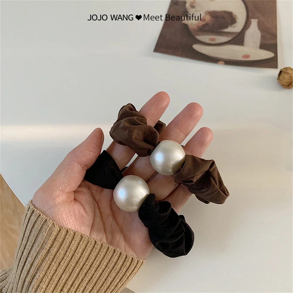 Elegant Pearl Hair Rope Soft Satin Elastic Scrunchies Ponytail Holders Hair Tie Temperament Curly Hair Accessories for Women