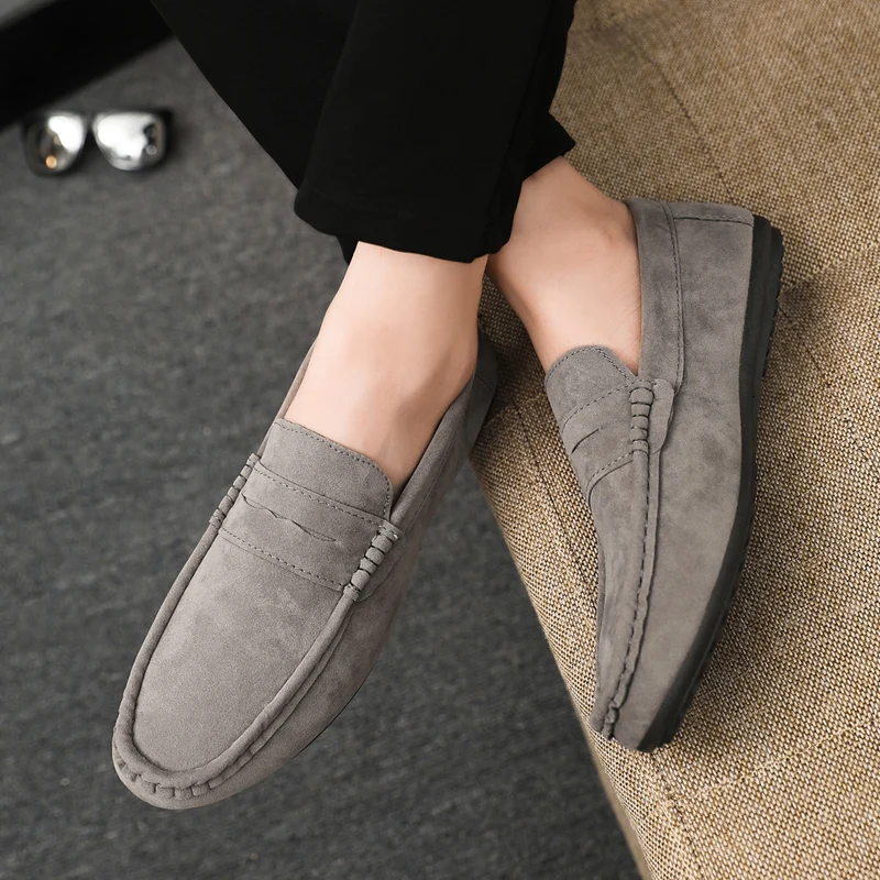 Men's Loafers Lightweight and Breathable Canvas Slip on Lazy Shoes Designer Designed Flat Shoes and Comfortable Driving Shoes