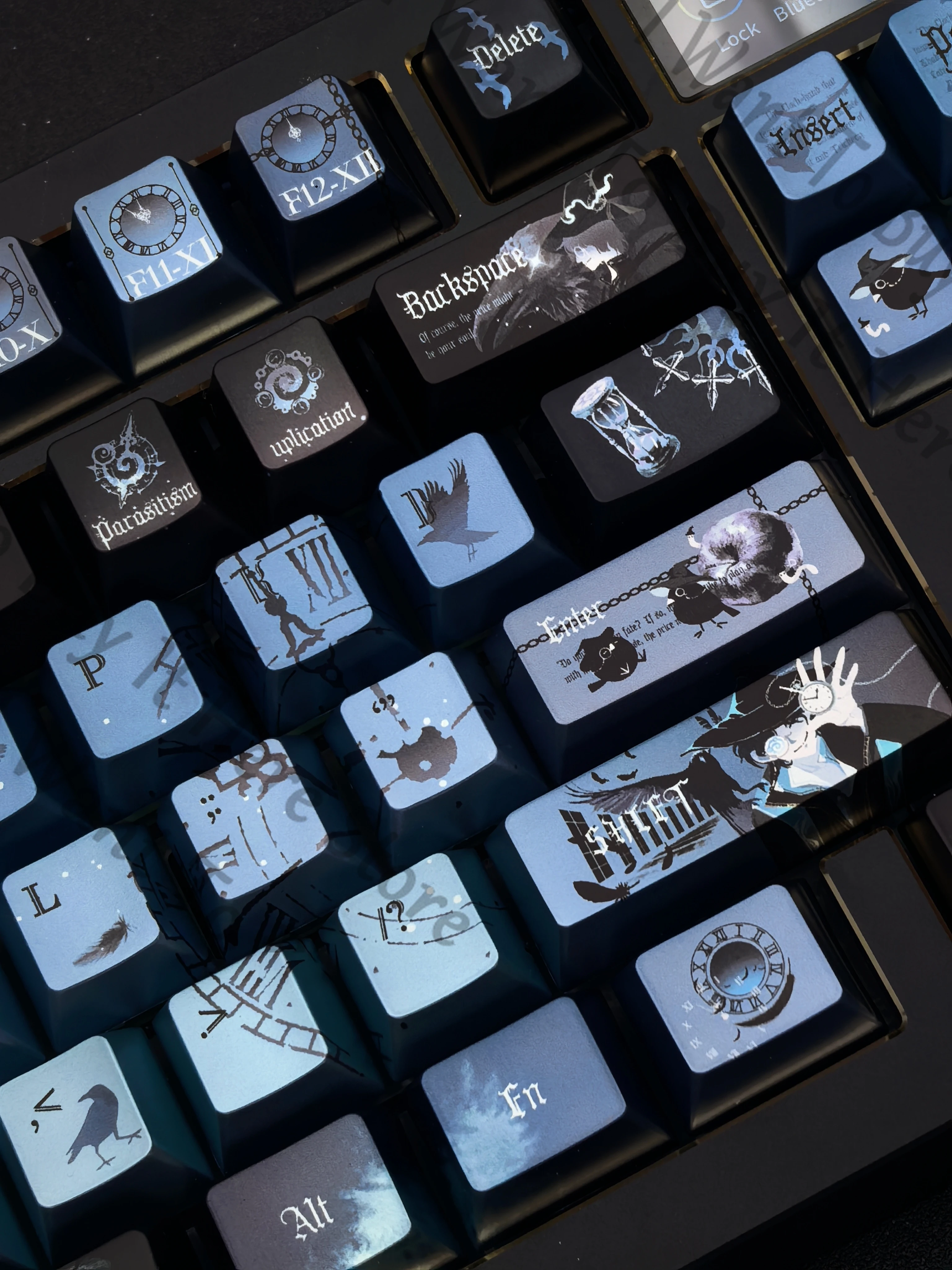 

Anime Lord of Mysteries Amon Cosplay Cartoon Collection Keyboard Cap Mascot Keycap Halloween Accessory Metallic Paint Game Gift