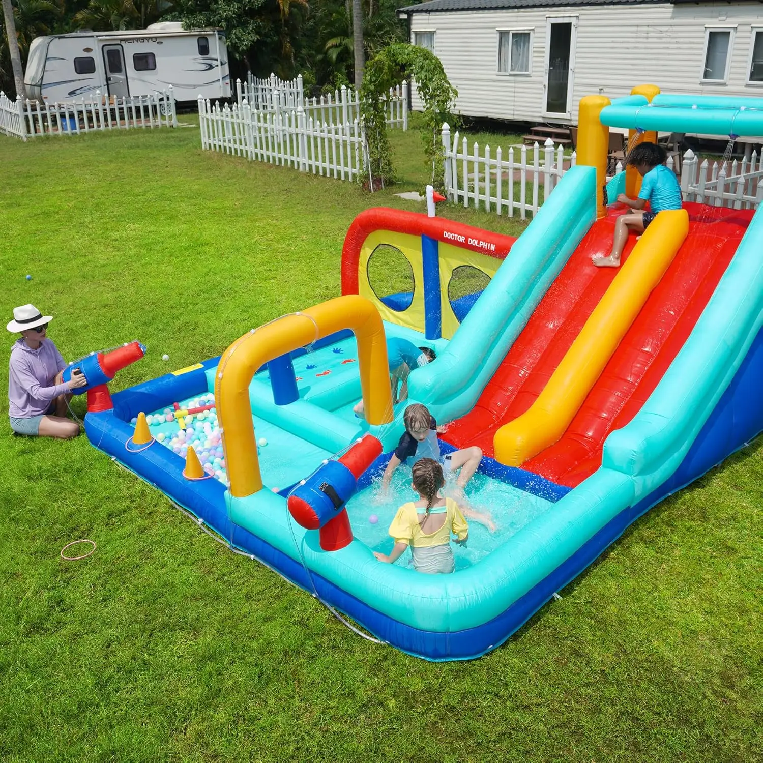 HECCEI巨大インフレータブルウォーターバウンスハウス（トランポリン、ウォータースライダー、プール付き）、750W送風機とキャリーバッグ付き