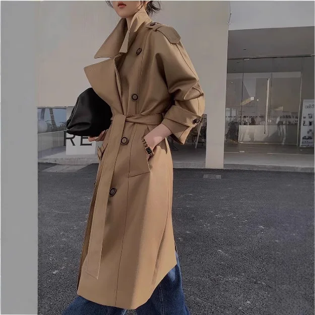 

2026 new Spring and Autumn British style design, niche, high-end, medium to long khaki windbreaker jacket, loose fit