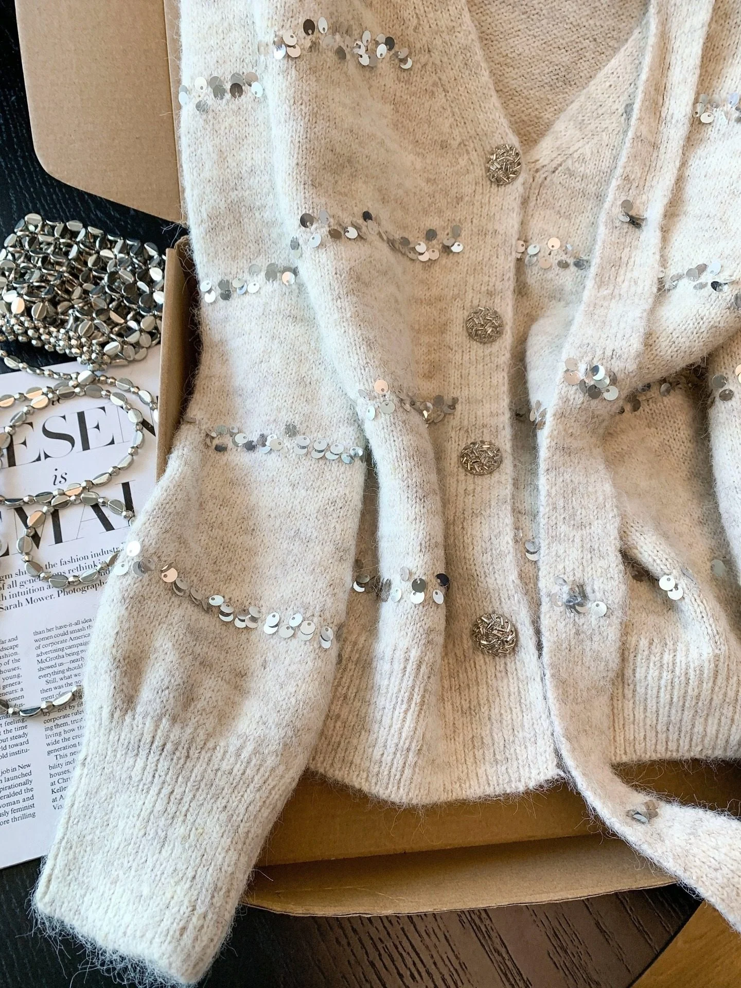 

Вязаный кардиган цвета пшеницы с V-образным вырезом для женщин, зимний, элегантный, шерстяной, с поясом на шее