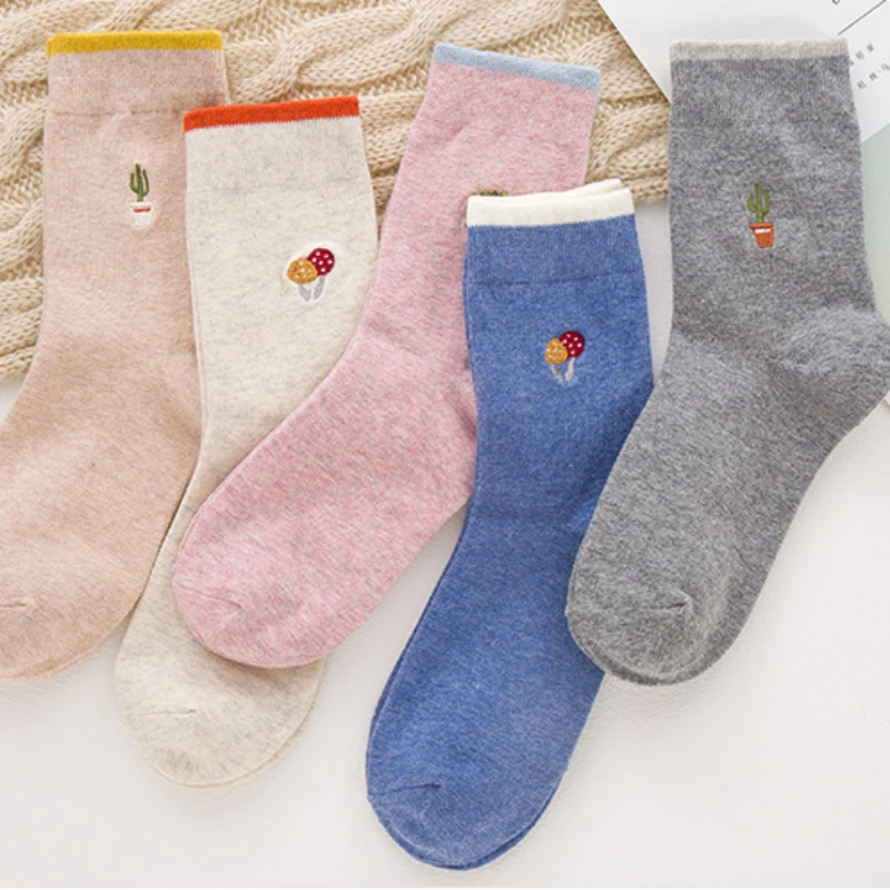 

2024 New Women's Socks Japanese All Cotton Embroidered Mushroom Cactus Cute Mid Length Socks, Casual and Versatile Sock