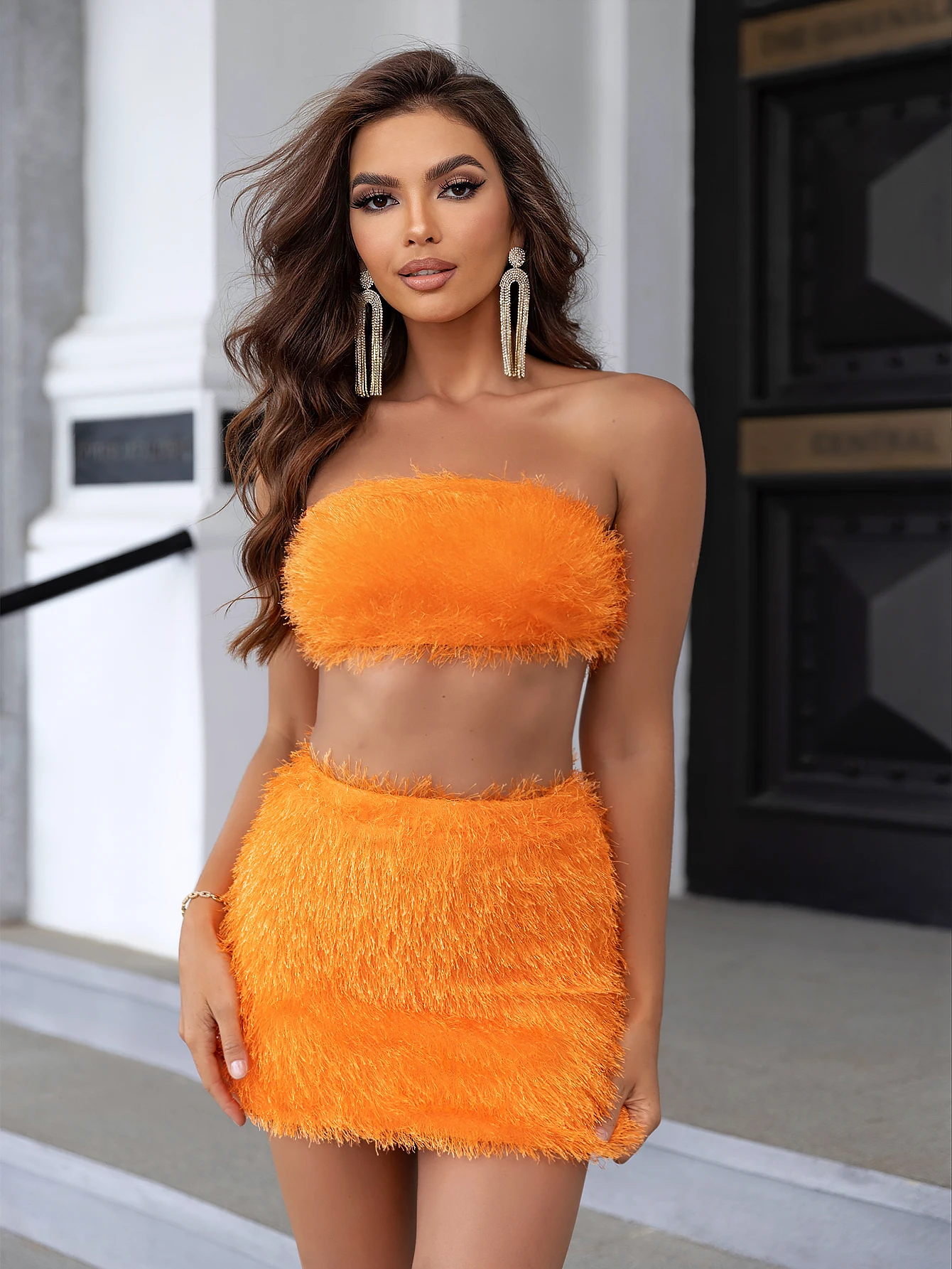 DIWU 2024 Summer and Autumn Sleeveless Chest Top Sexy Solid Color Fur Suit Nightclub  High Fanny Pack Hip Skirt