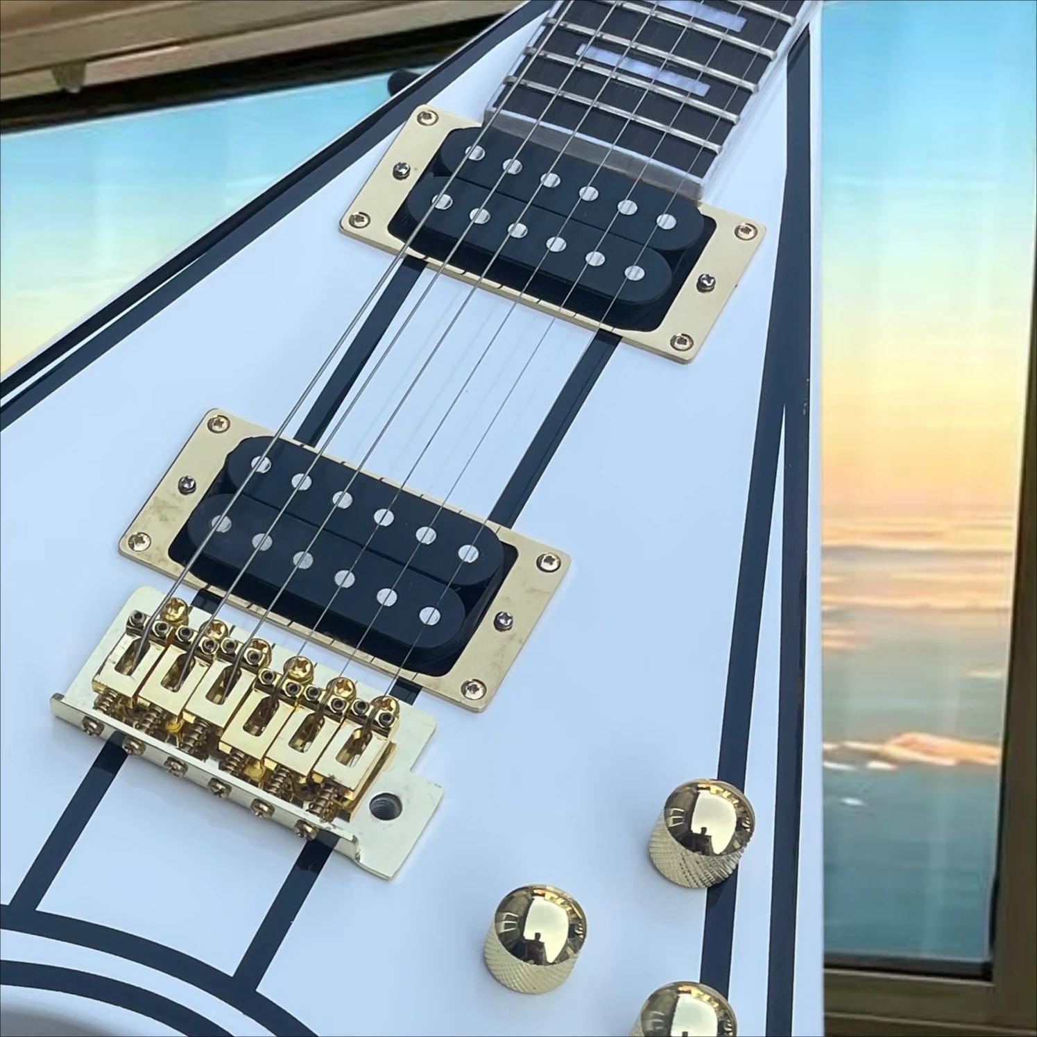 V‑Shape White‑Black Stripe Double Tremolo Electric Guitar, HH Humbucker Pickups Gold Hardware Block Inlays Rosewood Fingerboard