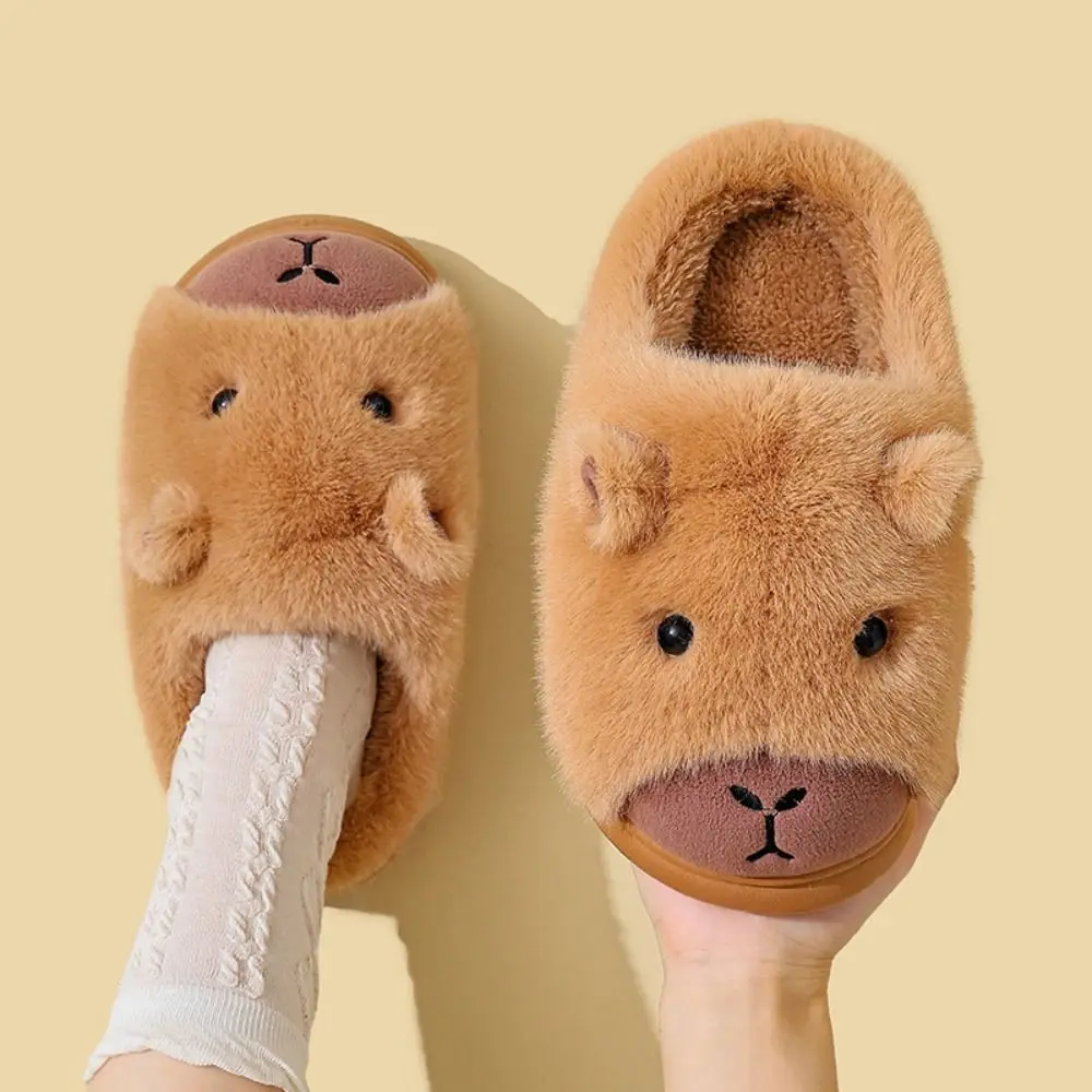Domowe kapcie zimowe z pluszu w kształcie kapibary, miękkie, antypoślizgowe, futrzane kapcie z kreskówkami, grube, ciepłe, urocze bawełniane buty domowe dla par.