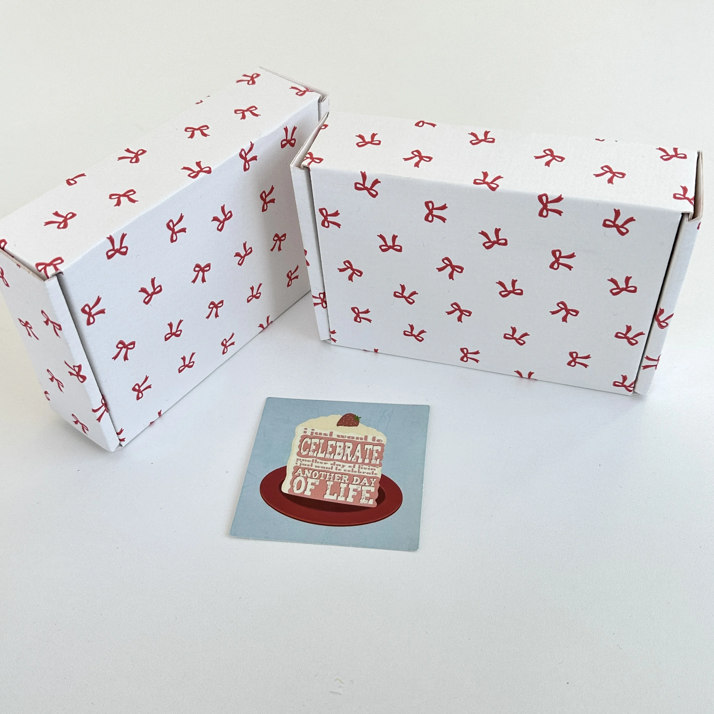 

Set of 10 white gift boxes with bow design, 15×10×4 cm / 5.91×3.94×1.57 inches, ideal for jewellery packaging