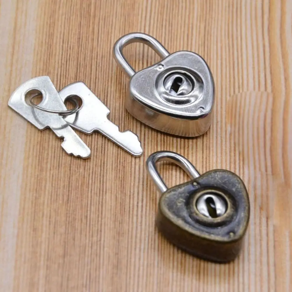 1Set New Luggage Lock Archaize Padlocks Old Antique Vintage Style With Key Security Key Lock Mini Portable Journal Book Lock
