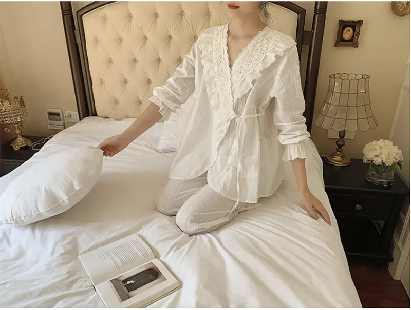 Women\'s Clothing Princess Flower Embroidered Lace Pajama Sets.Vintage White Lace up Pyjamas Suit.Ladies Home Sleepwear Nightwear