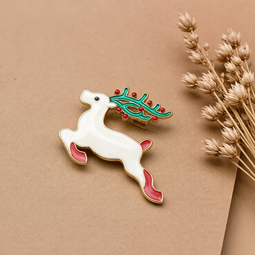 2026 Christmas Holiday Decorative Pins, European Retro Style, Badge Brooches, Hidden Clasps, Versatile Wedding Guest Brooches, Date Pins, Collar Pins, Collar Accessories, Bag Accessories, Simple and Unique Outfits, Scarf Clips, Decorative Pins, Metal Collar Pins, Ins-Style Clothing Embellishments, Niche Bow Tie Accessories, Badges