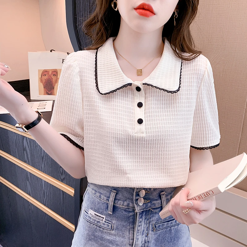 

Apricot doll neck short sleeved t-shirt for women's summer 2024 new lace contrasting bubble sleeve polo shirt front shoulder top