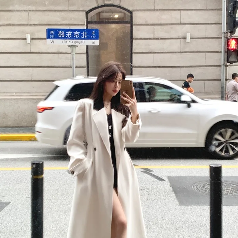 New thickened white trench coat women's long Hepburn waist