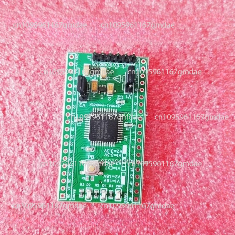 

XC2C64A CoolRunner-II CPLD development board simple and easy to understand