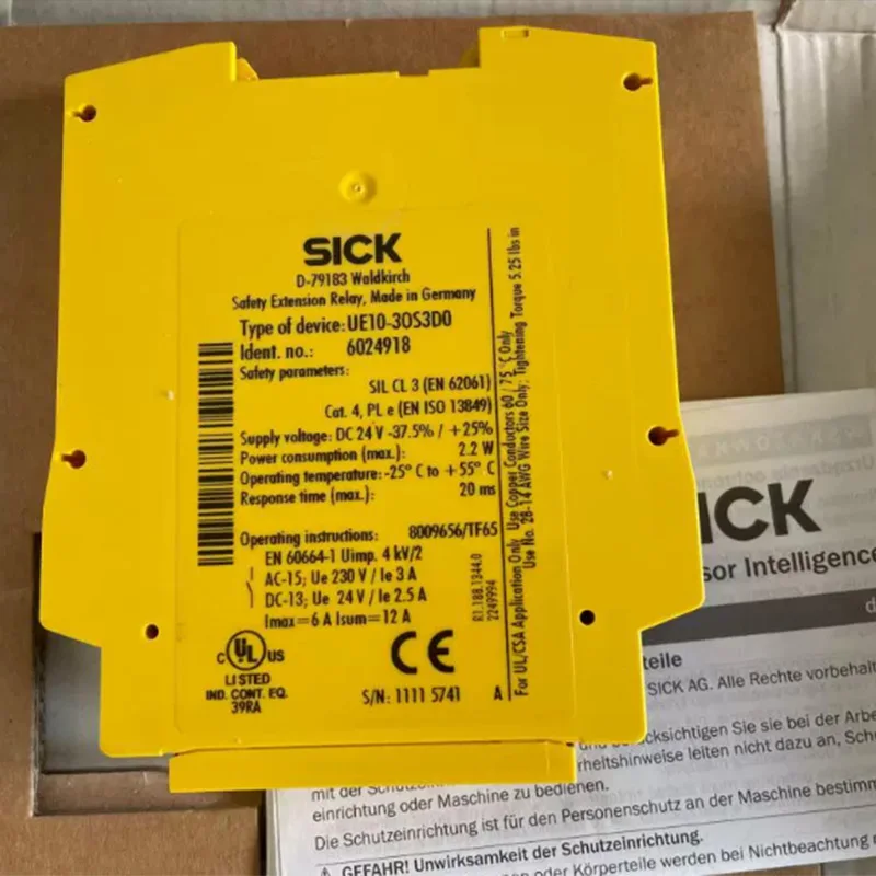 1pcs 100% Original SICK UE10-30S2D0 UE10-30S3D0 Safety Relay 6024917 6024918