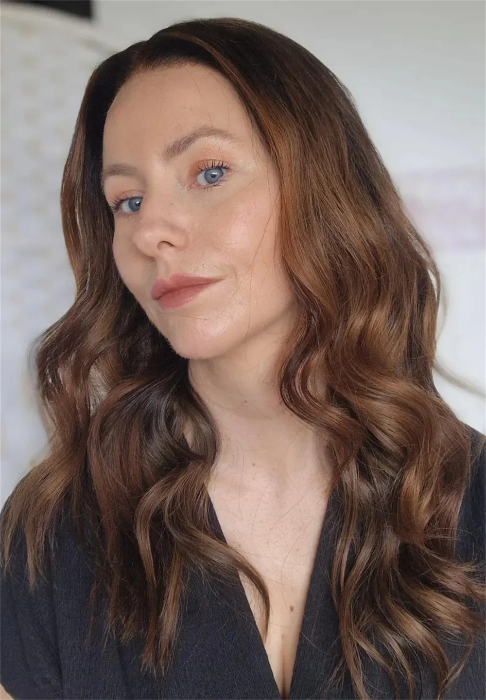 

Синтетический парик с кружевной передней частью без клея, оттенок Warm Caramel Balayage, HD-кружево 13x4, удобный для начинающих, готовый к ношению, для женщин, безопасный при алоpecia.