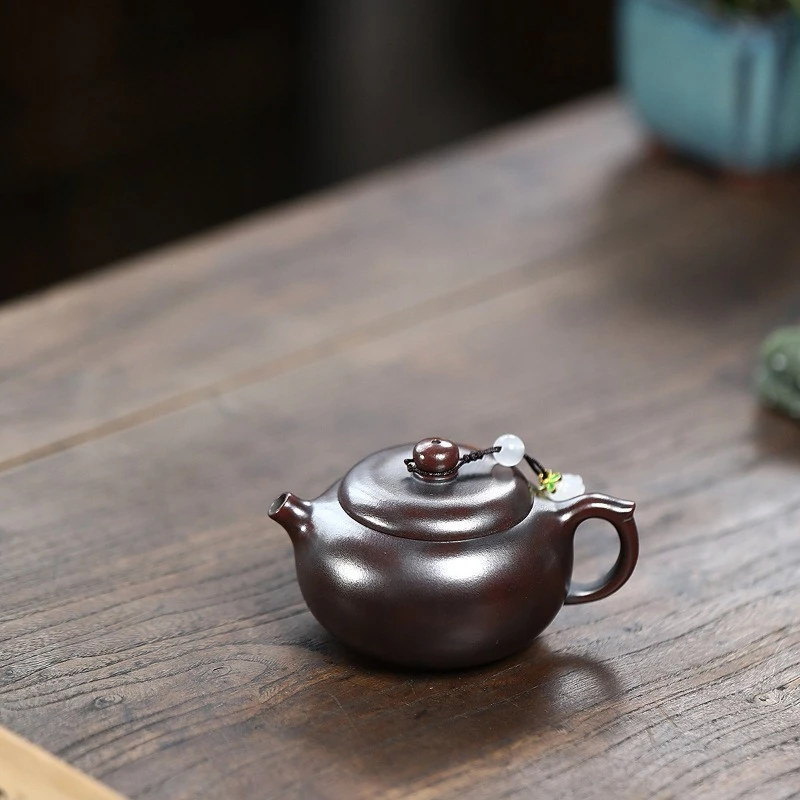 

Yixing Handmade Purple Clay Teapot, Tea Pot, Kung Fu Tea Set 90ml