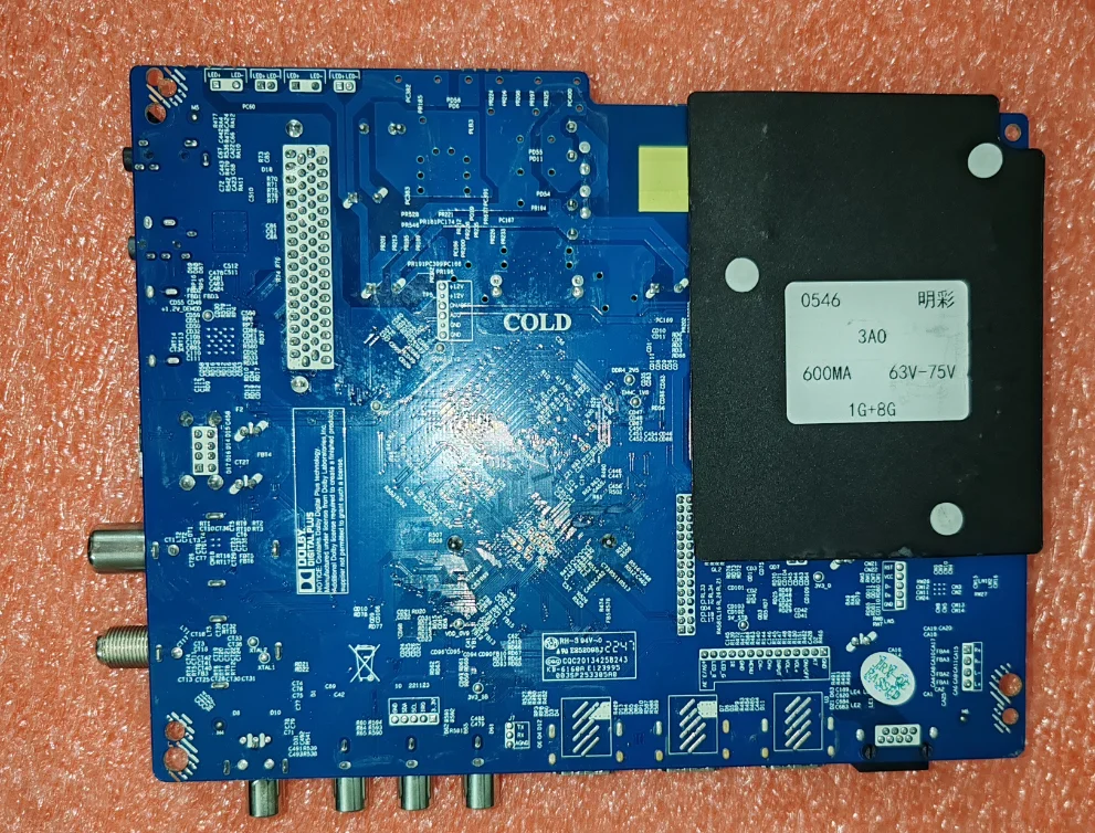 CV352-B42 1700945 Three in one TV motherboard tested well 65--100V 540MA 1G+8G
