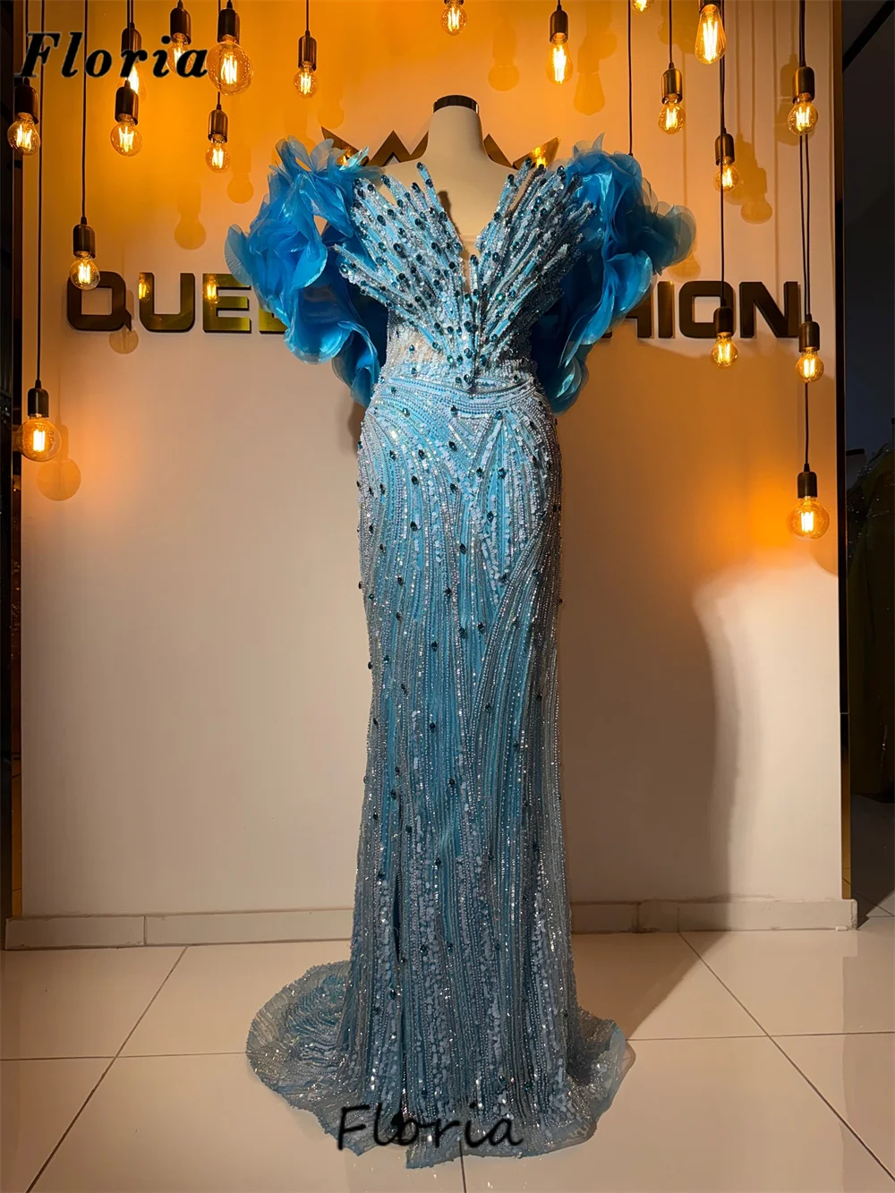 

Elegant Blue Beaded Prom Dresses Arabic Dubai Evening Dress Sheer Neck Ruffles Wedding Party Gowns Vestidos De Cóctel Customized