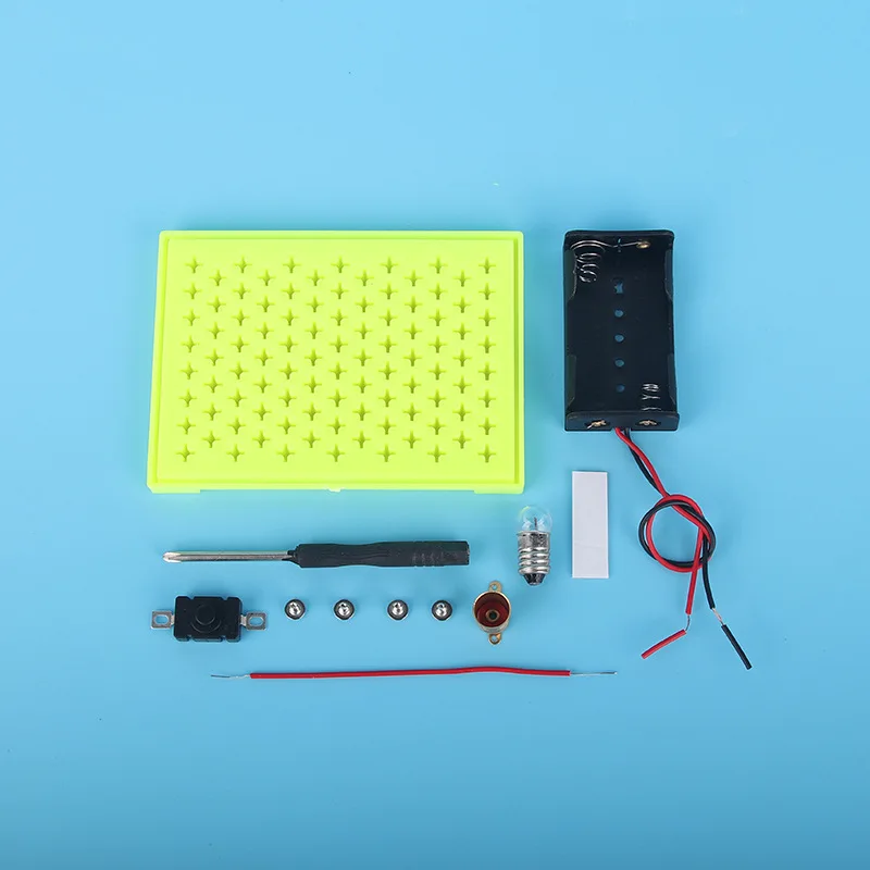 หลอดไฟอยู่, วงจร DIY, วงจรซีรีส์ทางกายภาพ, เทคโนโลยีการผลิตขนาดเล็กสําหรับเด็ก, หลักสูตรภาคปฏิบัติ, วัสดุ Pa