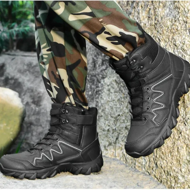 

6677 Outdoor Hiking Boots, Large Size 39-46 Men's Tactical Training Military Boots Breathable Mountaineering Combat Boots.