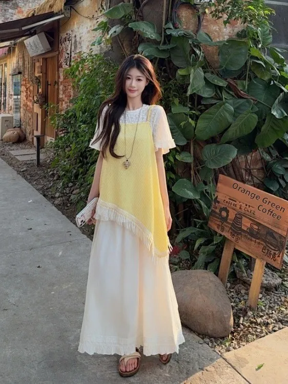 

plus Size Women's Sweet Yellow Asymmetrical Tassel Strap Vest High Waist Half Skirt Summer New Style Korean Loose Fit Lace Sp...