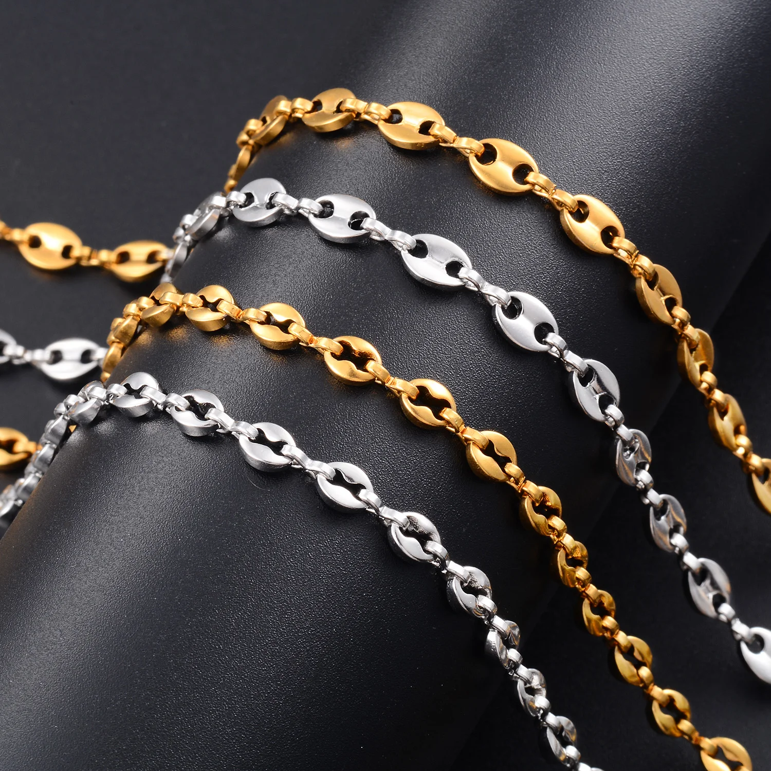 Trendige Schweinsnase-Halskette aus Edelstahl, Kaffeebohnen-Ketten, Unisex-Armbänder im klassischen Stil, Schmuck Großhandel – Detail 2