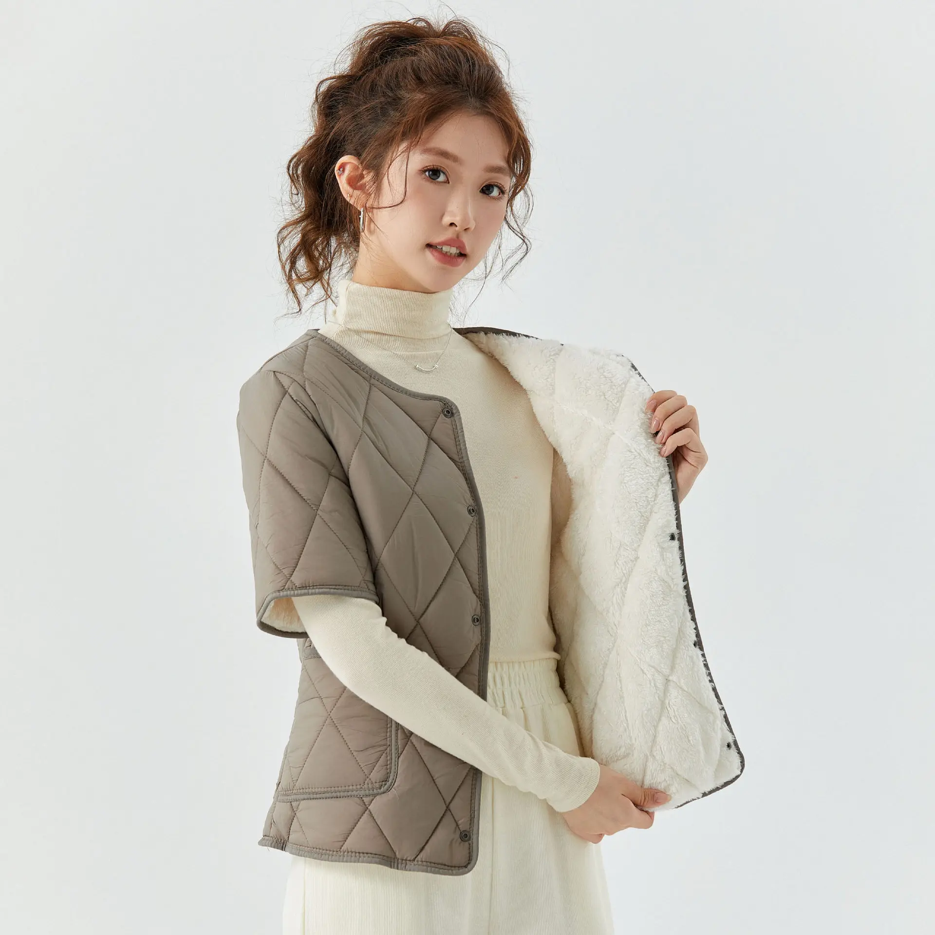 Women's Breasted Short Sleeve Solid Color Casual Trendy Quilted Coats Autumn Winter New Fashion Female Home Clothes Parkas Tops