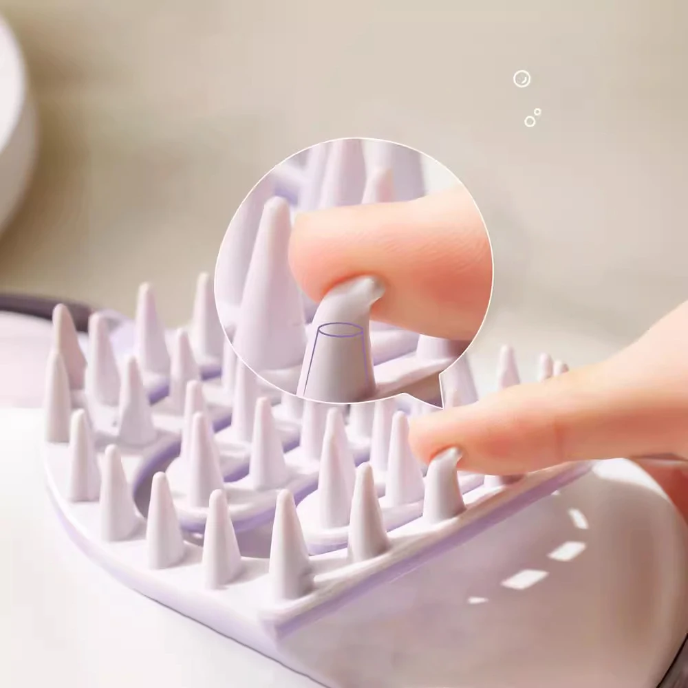 1pc scalp massage comb silicone leaf shaped shampoo bath body massage brush long handle salon brush,Special for real hair wigs