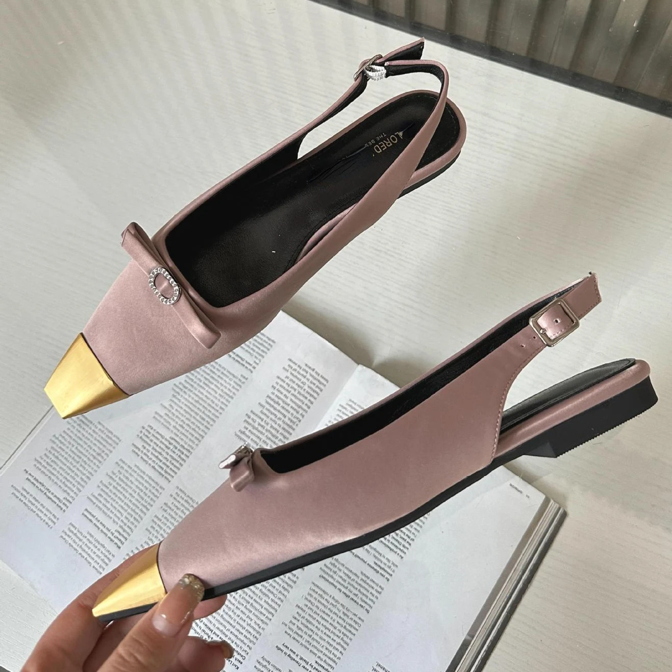 Satin Flat Shoes for Women Fashion Designer Office Shoes Comfy Bow Elegant Classic Pumps Metal Square Head Flat Shoes Female