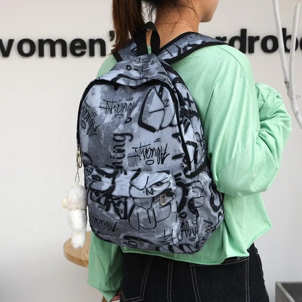 Large Capacity Graffiti Students Schoolbag Fashion Cute Women's Backpack Cartoon with Pendant School Bags for Girl Travel