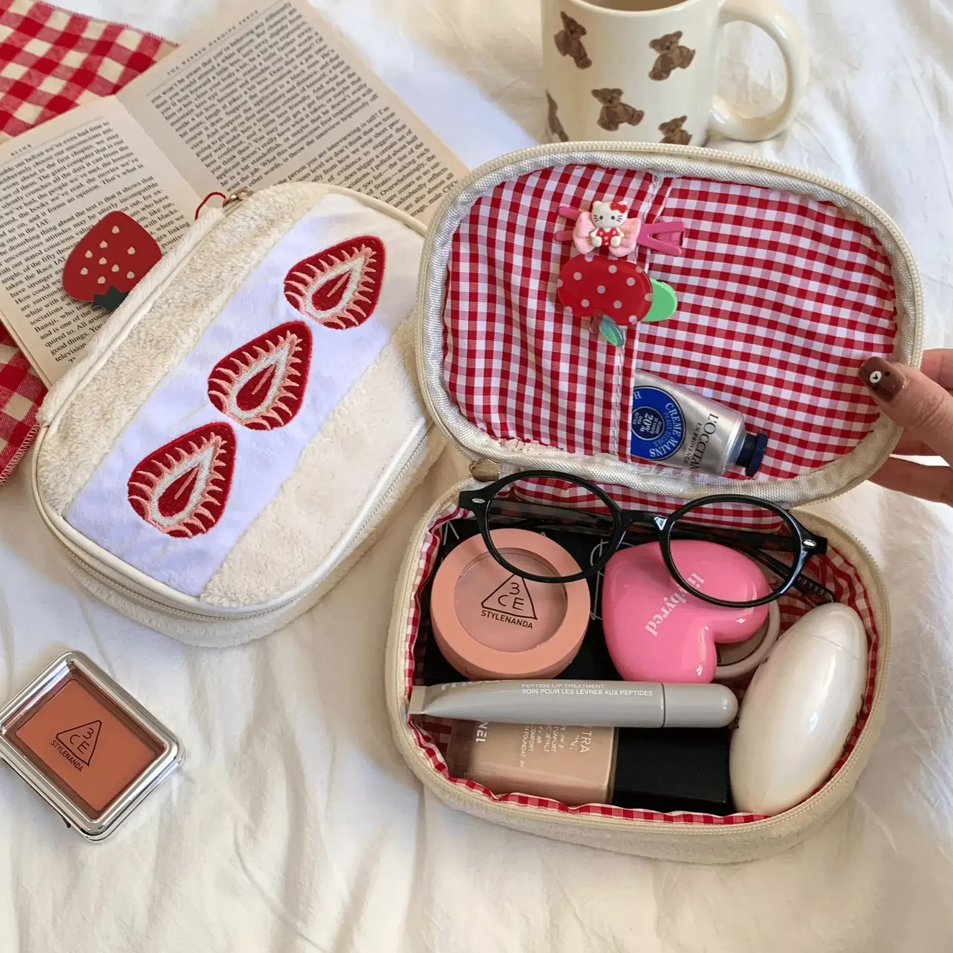 Strawberry Sandwich Makeup Bag Portable Large Capacity Women Multifunctional Plush Toiletry Cosmetics Case