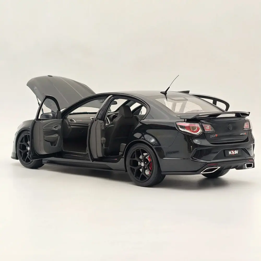 Escala 1/18 para HSV GTSR W1 PHANTOM Black, completamente abierto, puertas, modelos fundidos a presión, colección de coches, regalo automático