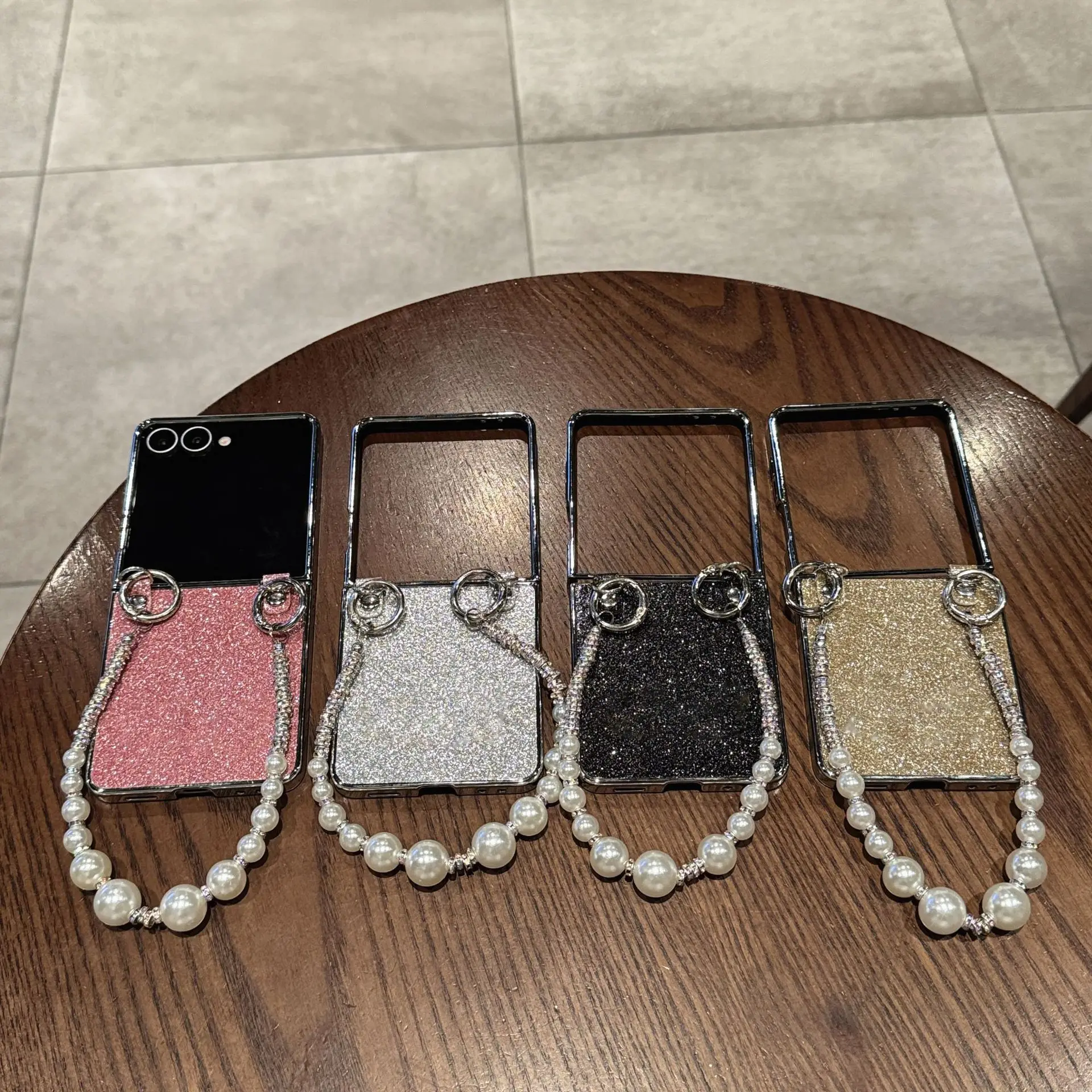 

810A38 Phone Case For Samsung Galaxy Z Flip 7 6 5 4 Protective Back Cover For ZFlip5 ZFlip6 ZFlip7 Case Shell