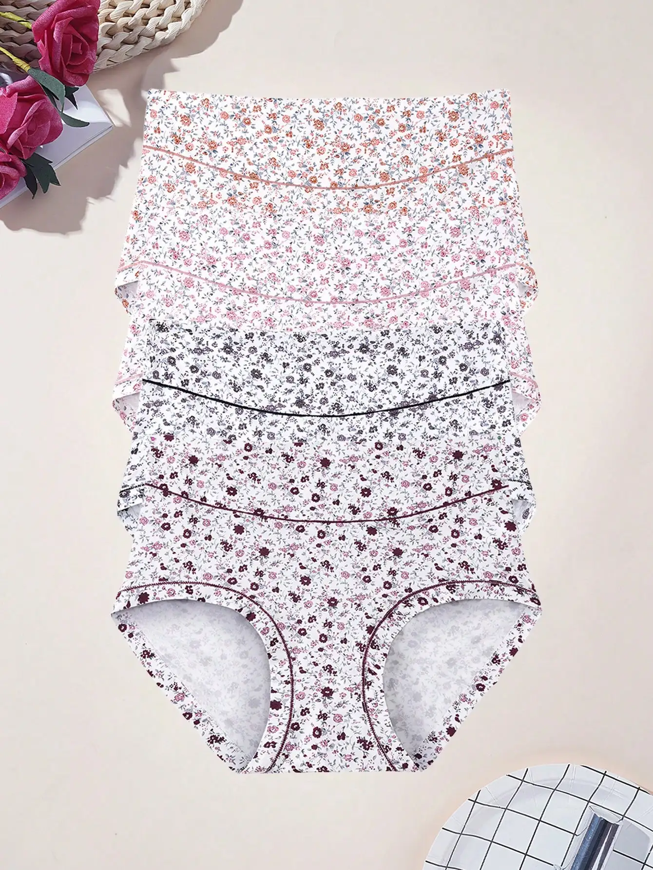 conjunto-de-4-pecas-de-calcinhas-femininas-de-cintura-alta-com-estampa-floral-multicoloridas-macias-e-confortaveis-para-uso-diario