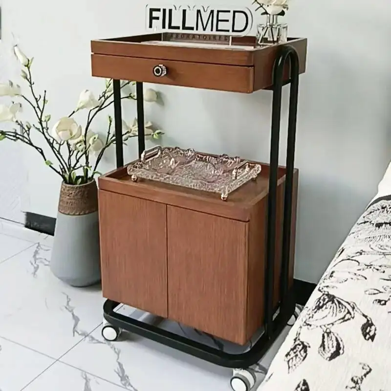 عربة تروللي ساحرة فريدة من نوعها، عربة تخزين جمالية بسيطة، عربة إسكندنافية حديثة فاخرة، أثاث صالون Carrello Parrucchiere #5