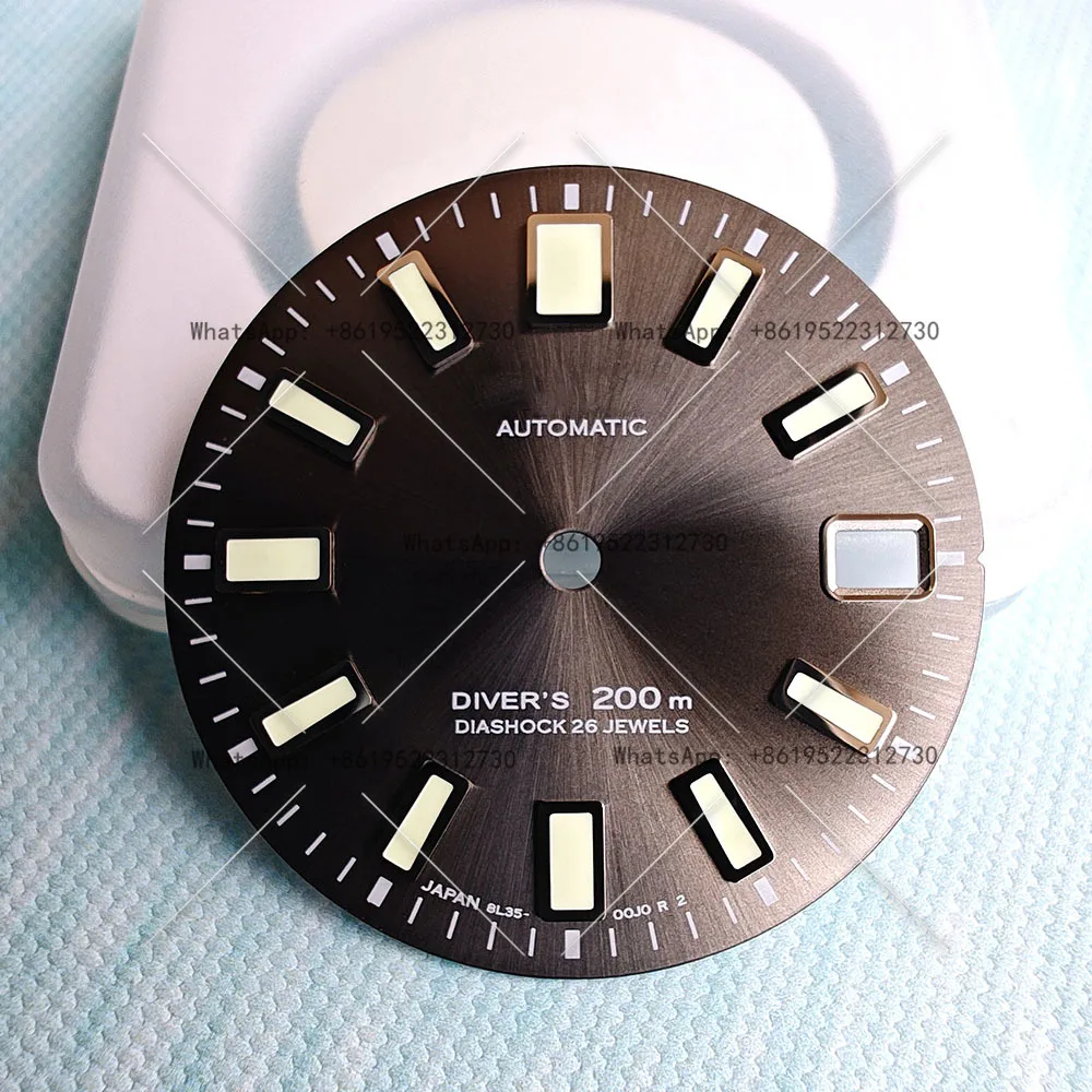 

Modified Dial Accessories 62MAS Dial 28.5mm Suitable for NH35 Dial C3 Super Green 3/3.8 Point