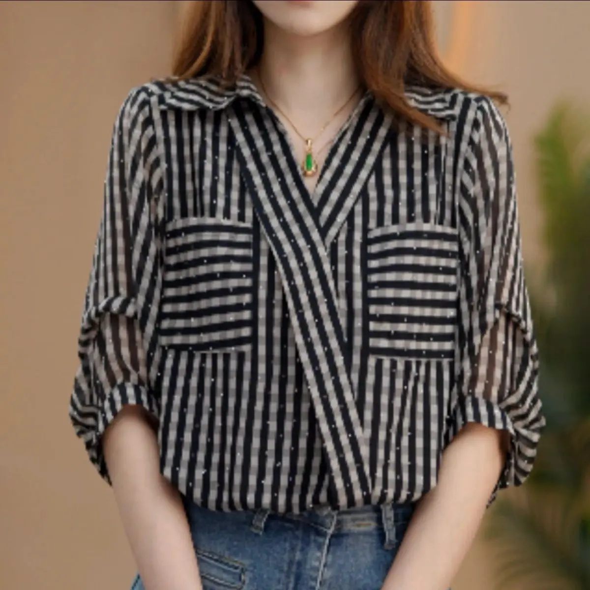 Casual Unique Short Sleeves Striped Shirt for Women\'s Summer New French Style Loose Slimming Temperament Commuting Top for Women