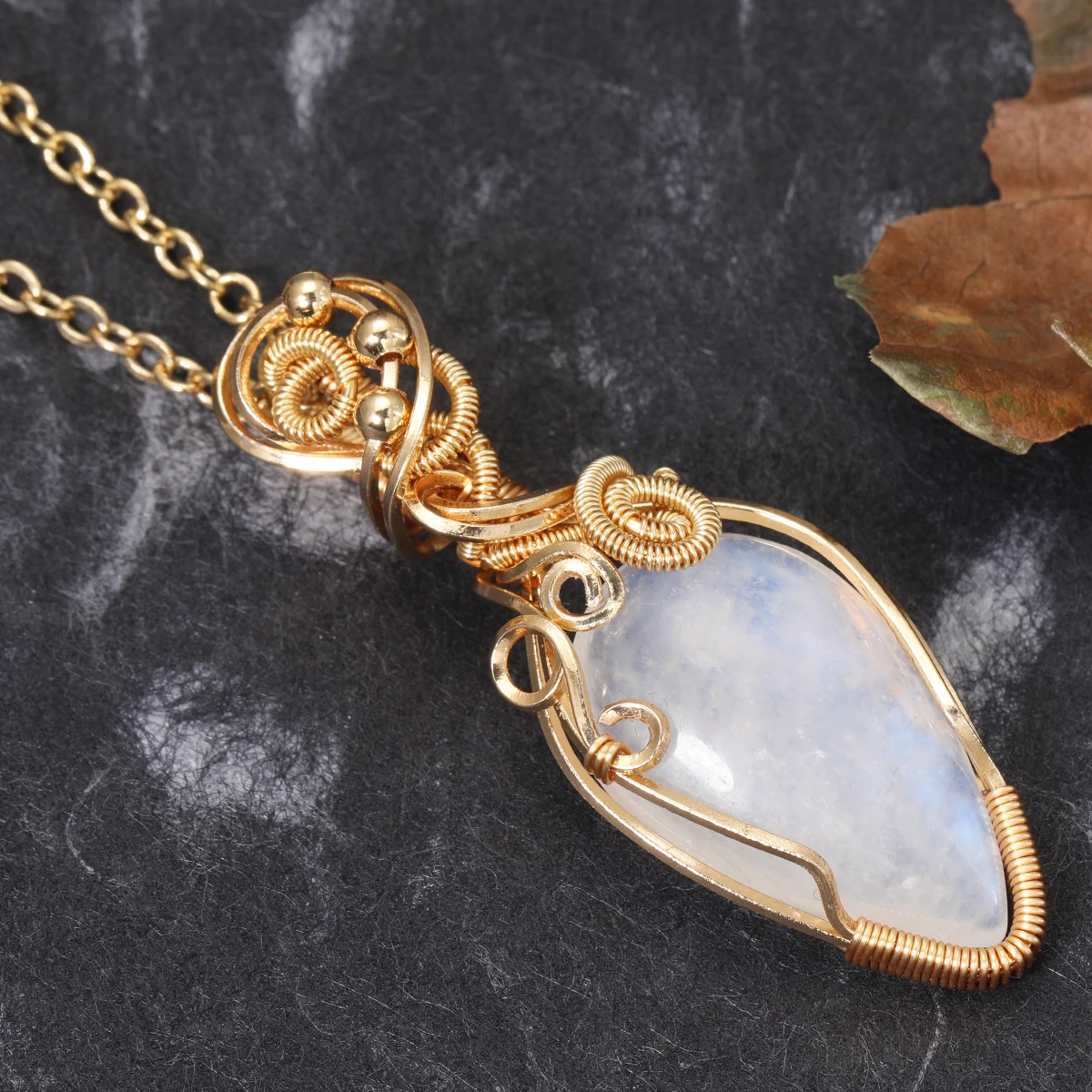 اليدوية الحرير التفاف قلادة قلادة Moonstone قطرة الماء قلادة النحاس دمعة قلادة قلادة مجوهرات للنساء الفتيات