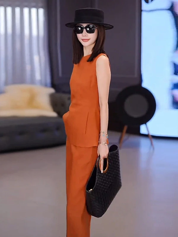 Fashionable Summer 2026 Women's Two-Piece Set Elegant Commute Wide Leg Pants High Waist Monochromatic Casual Style
