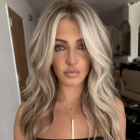 Ombre 24inch Blond Soft Curly Wave Wig HD Lace Frontal Suitable for Women's Long Hair Replacement
