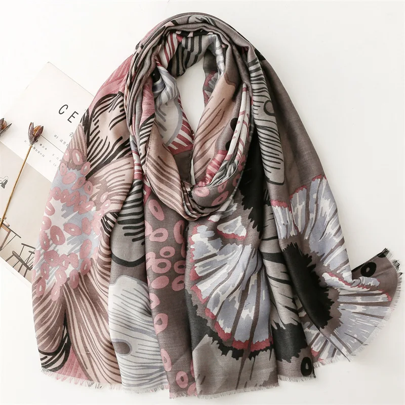 Winter Thick Aztec Petal Floral Fringe Viscose Shawls Scarf Lady High Quality Wrap Pashmina Stole Bufandas Muslim Hijab 180*90Cm