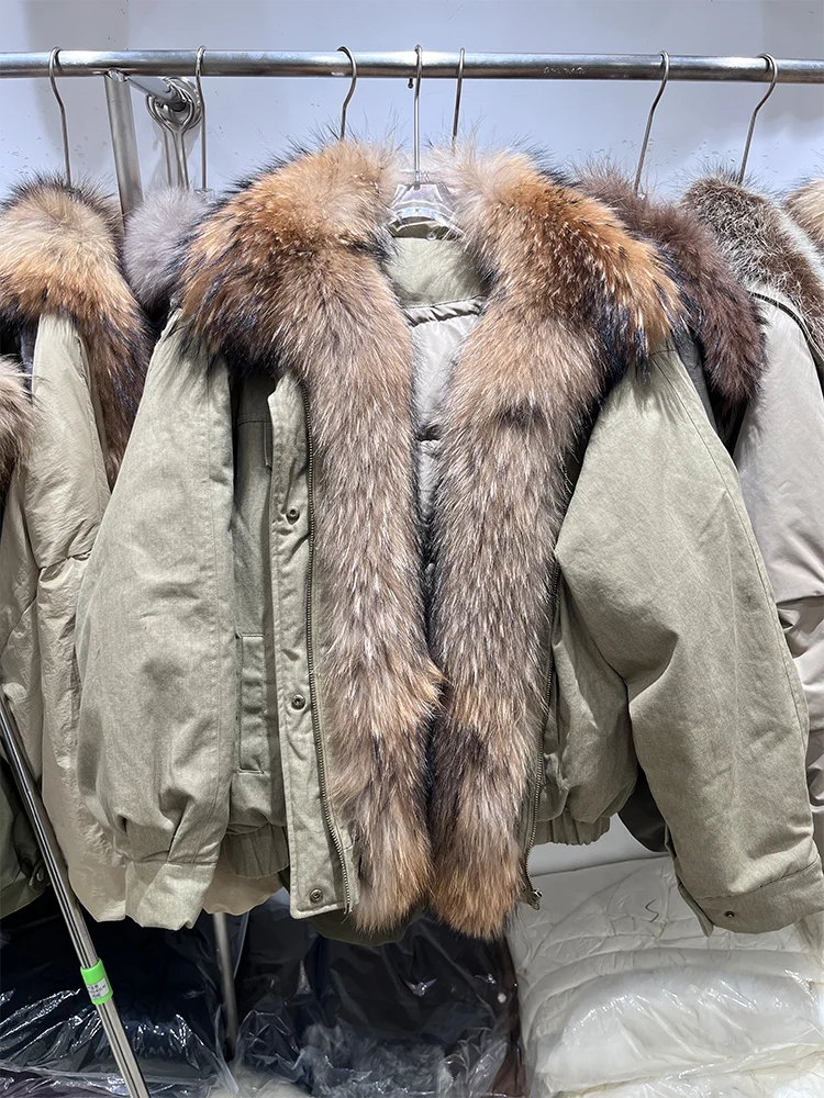 جديد الشتاء الفاخرة الطبيعية ريال الراكون الفراء طوق معاطف أبلى الإناث الدنيم سترة المرأة أوزة أسفل سترة