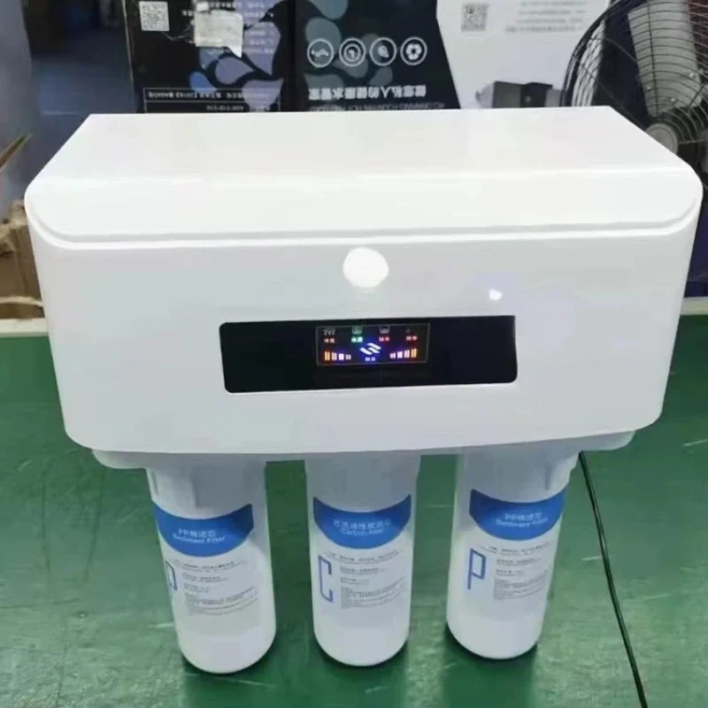 Multi-Stage RO Treatment Family Use Reverse Osmosis Equipment with China Filters