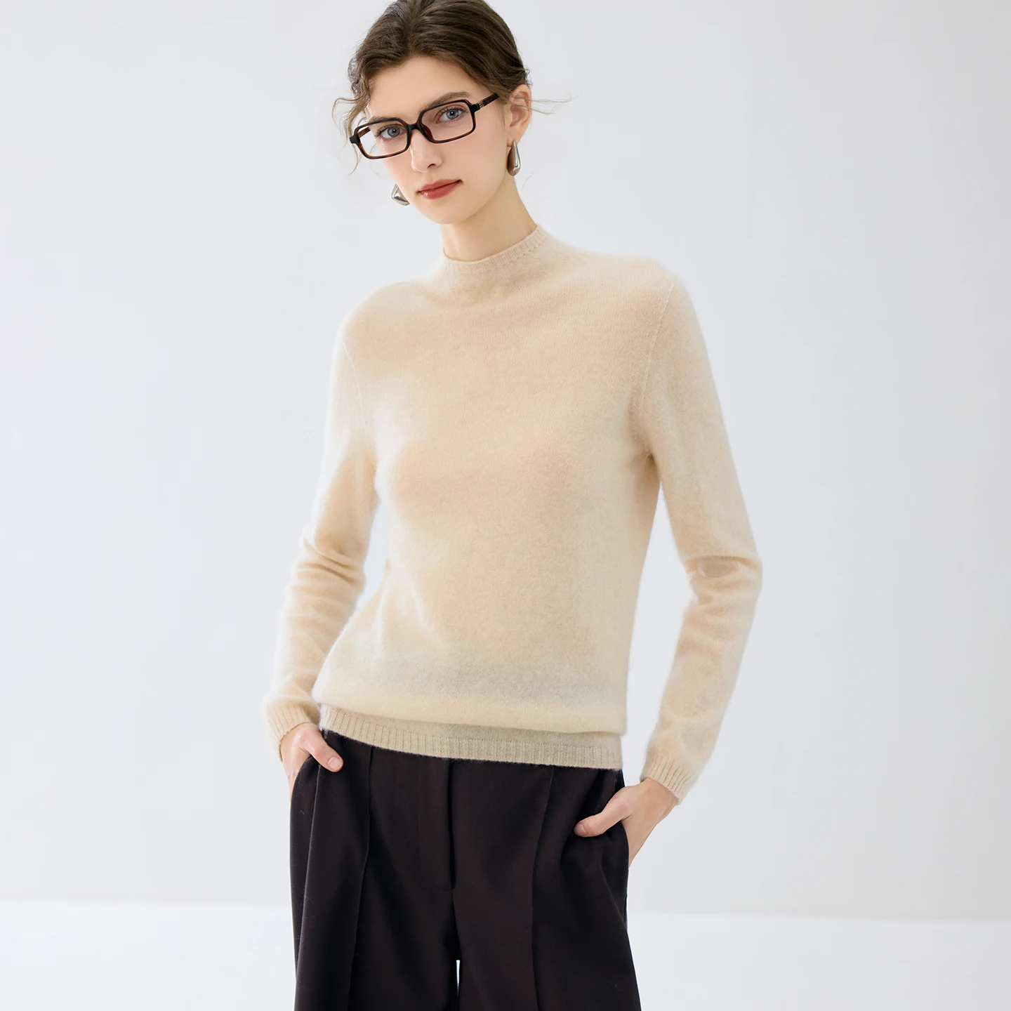 Autumn Winter 100% Premium Cashmere Women Seamless‑Whole‑Garment Mock Neck Sweater Warm Intellectual Minimalist Knit Pullover