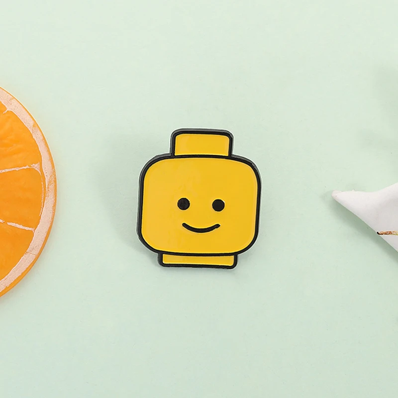 Yellow Funny Face Enamel Pin Smile Face Expression Building Blocks Bricks Brooch Lapel Backpack Badge Jewelry Gifts for Friends
