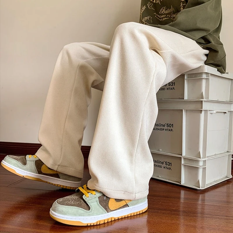 Męskie długie spodnie dresowe sztruksowe czarne proste gładkie codzienne spodnie podstawowe wygodne nowość w koreańskim stylu męskie spodnie sportowe