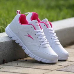 White Sports Woman's Shoes Flat Lady 2024 Sneakers Women Trainers Shoe Ladies Sport Mesh Sneakers Flat Lightweight Soft Footwear