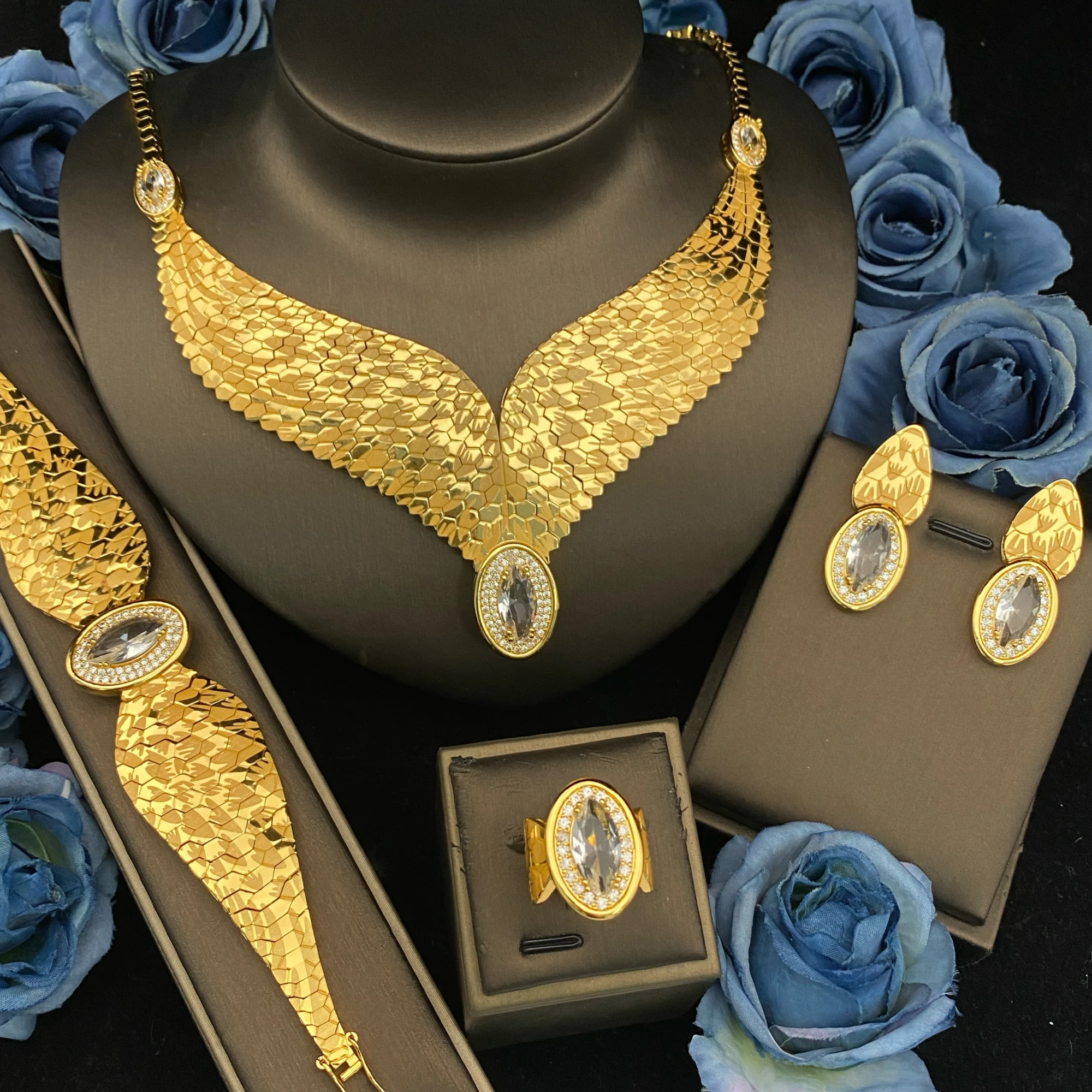 

Женский комплект украшений Falair: браслет, серьги, ожерелье, кольцо с перьями и кубическим цирконием, позолоченная латунь, для банкета