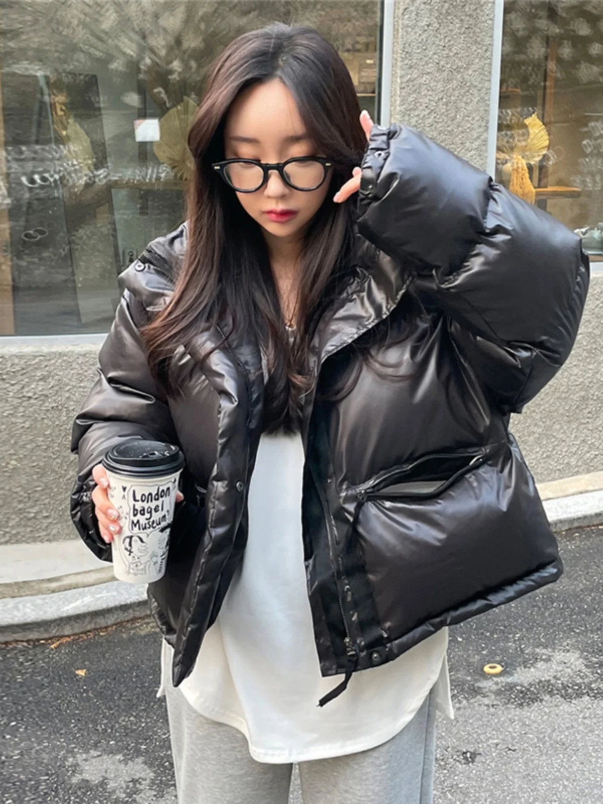 

Женская зимняя куртка-пуховик в корейском стиле, новая, свободного кроя, утепленная, с воротником-стойкой, повседневная, универсальная, из ткани с эффектом памяти