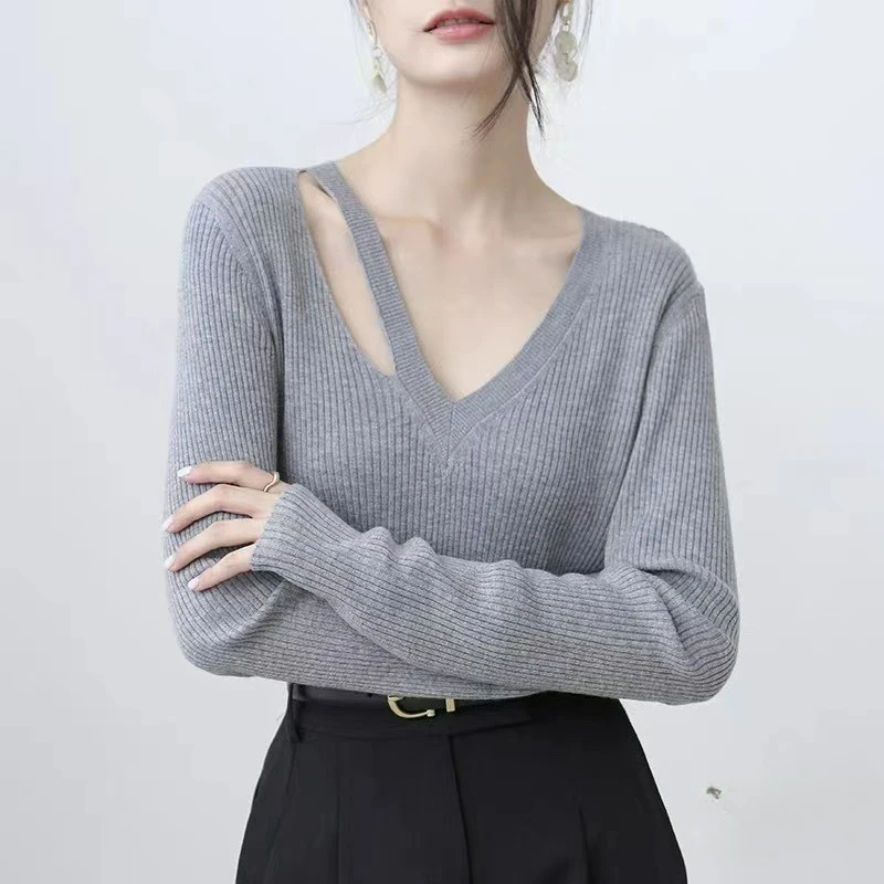 

2025 Autumn V-neck Women Long Sleeve Knitted Sexy Tops Solid Slim Fit Bottoming Shirt Korean Fashion Pullovers Knitwears B146